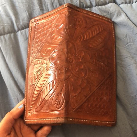 Leather wallet - Picture 3 of 3